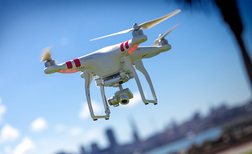 DJI-Phantom-2-Vision+-Quadcopter-2